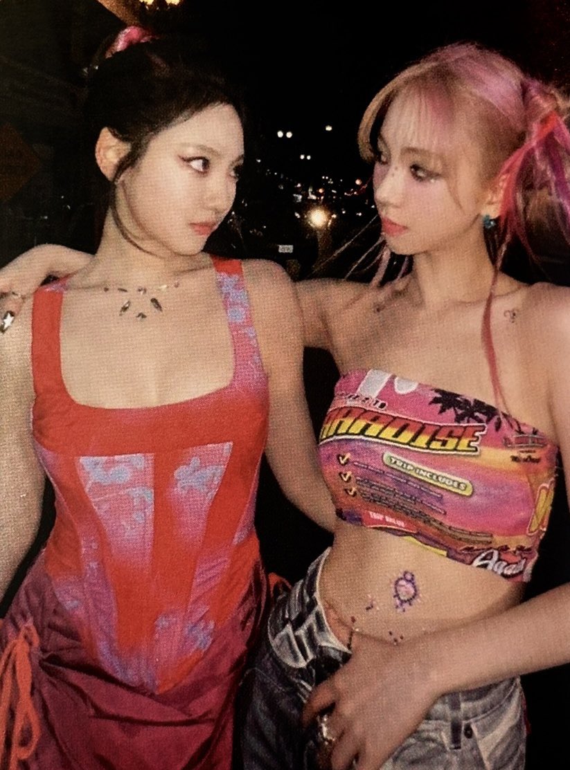 ningshourly's tweet photo. this is ningrina era https://t.co/pUtMHJED0g