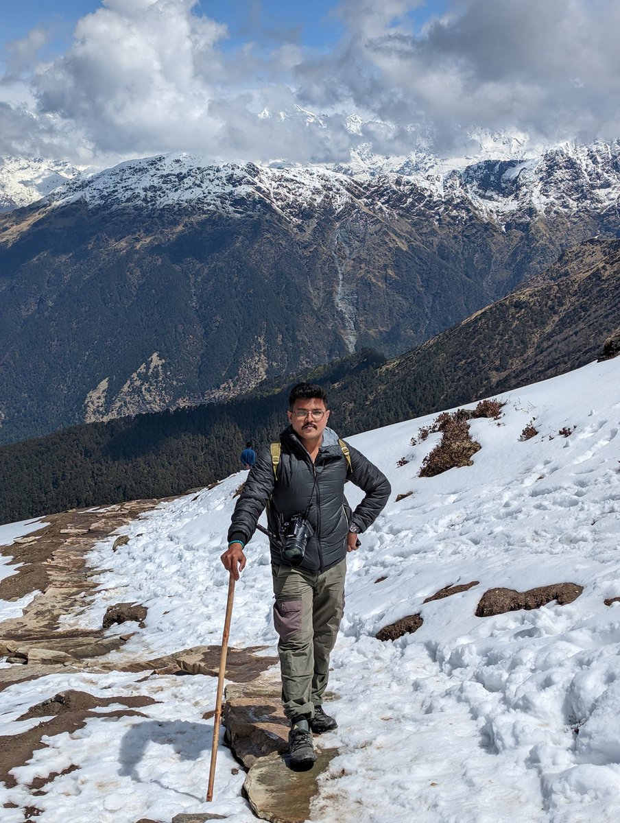 DrAmit_Nayak's tweet photo. Visited the high-altitude alpine meadows and encountered a multitude of subalpine and alpine vegetation.
#bugyalsofuttarakhand
#tungnath
#subalpineforests
#westernhimalaya
@casfosddn @satyajeet_ofs
@AishwaryaRoutr3 @ShineShreeDash1
@HimalyanClub https://t.co/LSXtsPT3xT