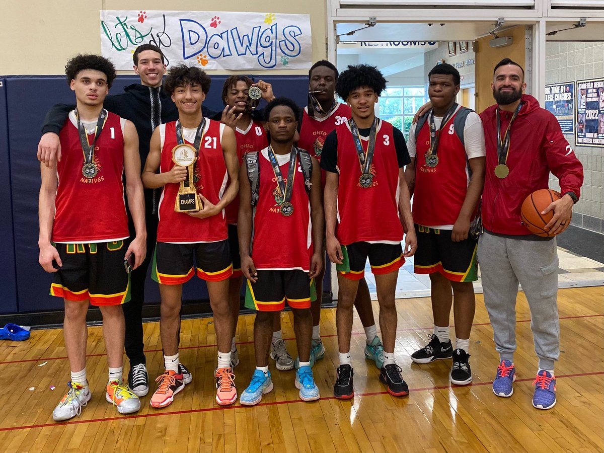 Recap from over the weekend. Dropped our first two games of the weekend but rallied back on Championship Sunday to win 4 in a row! 🥇