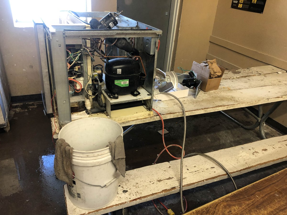 hometech_repair's tweet image. At HomeTech Appliance Repair, our skilled team and excellent customer service differentiates us from any other Appliance Repair company. Visit our website today to learn more about our services! #ApplianceRepair #FreezerRepair #RangeRepair bit.ly/3r6s2wK