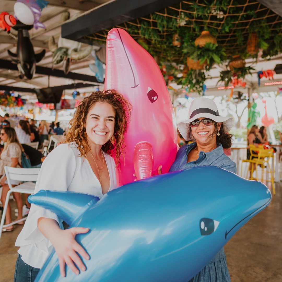wharfftl's tweet photo. Saturday, May 13th, get blown away with a good time at #BLOWFISH ๐ก ๐จ feat. over 1000 inflatables, CO2 cannons, costumed characters & more! ๐ซง #WharfFT #KnotWorking https://t.co/1pI78UORvE