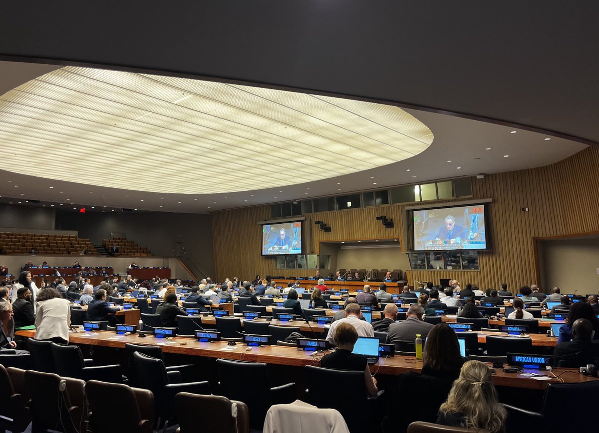 CancilleriaPeru's tweet photo. El Perú participa en el 18º período de sesiones del Foro de las Naciones Unidas sobre los Bosques #UNFF18, reafirmando su compromiso con la gestión forestal sostenible y la implementación conjunta del #UNSPF 2017-2030.
👉https://t.co/ZyWRgfhAo4 https://t.co/CoUtbzvVU4