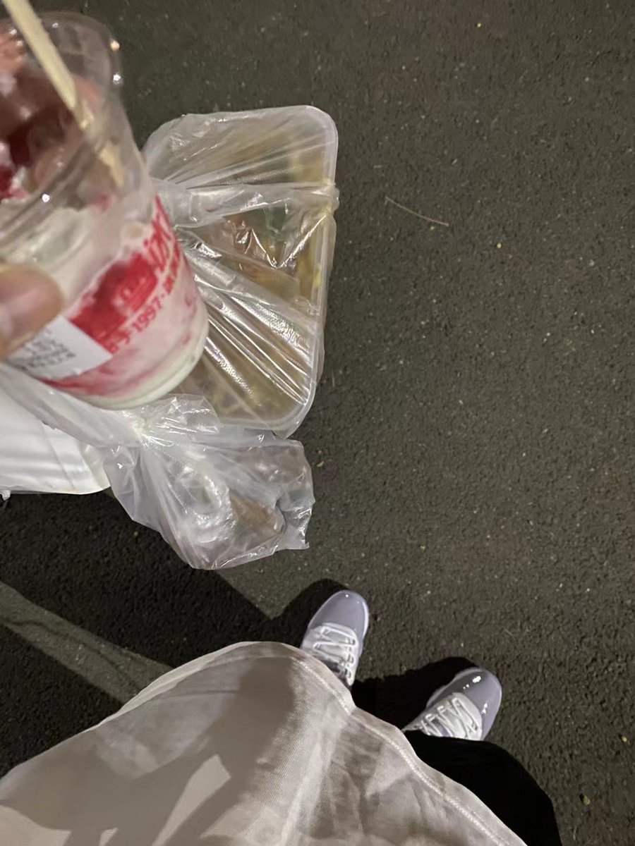 Xsssss01's tweet photo. 👟 https://t.co/Nc0Nj7I5Z9