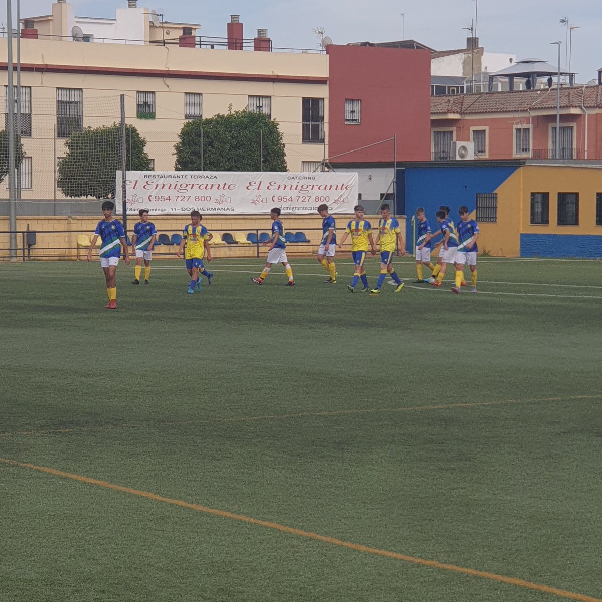 Empate a 1 gol al finalizar el primer tiempo de nuestro cadete. contra la <a href="/pd_rociera/">PD Rociera</a> VAMOSS! #adelanteconsolación
#udconsolacion
#since1980