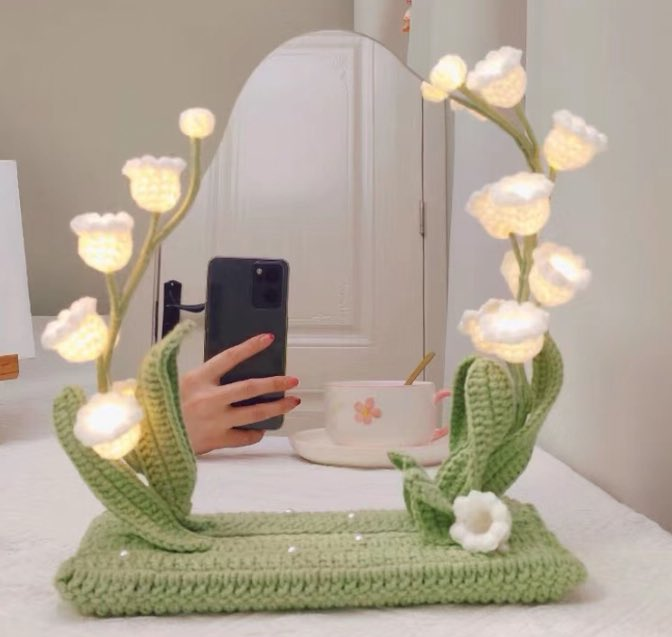 artindetails's tweet photo. crochet flower table mirrors https://t.co/3GQc1Wr5ps