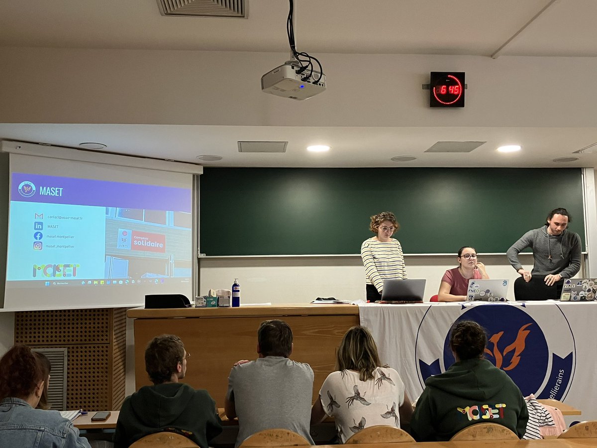 ✨ De beaux projets à venir !

🧑‍🎓 Nos élus sont présents au Conseil d’Administration de la <a href="/Fede_AGEM/">AGEM</a> pour débattre de la vie étudiante montpelliéraine !