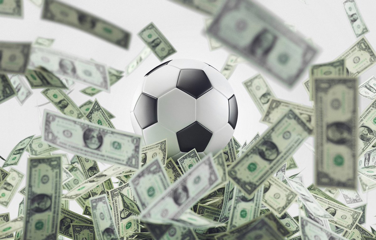 SAfmRadio's tweet photo. It's time for #TopSportOnSAFM with
@MemoryMentalist 
Tonight on the show we are #OnTheMoney with @danielleretief who will tell us info on story telling in sport. 
Before that we will chat with @tariqpanja ahead of the Champions League semi -finals. https://t.co/kpwQz7D2qD