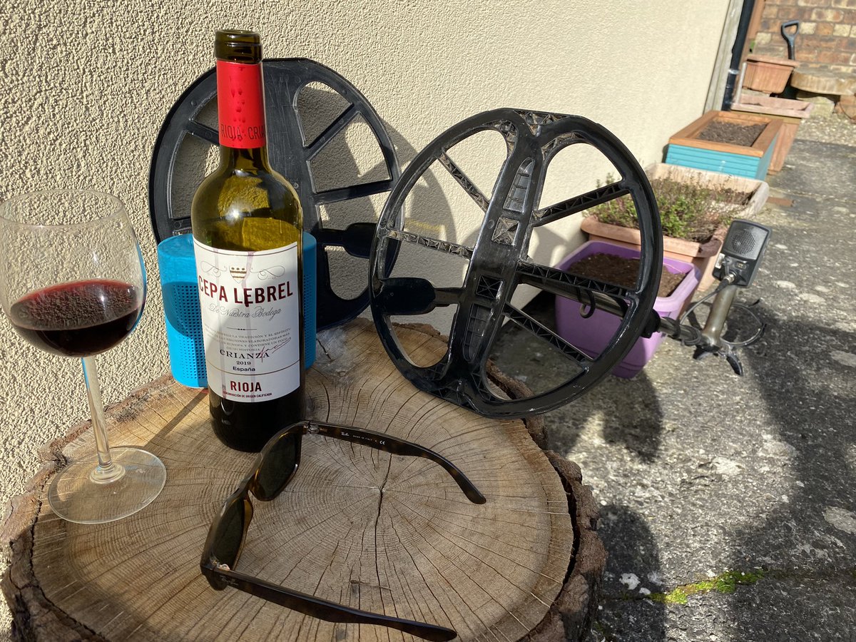 Waiting on a metal detector search coil to dry after washing is a lengthy process, especially in this epic weather. 😉