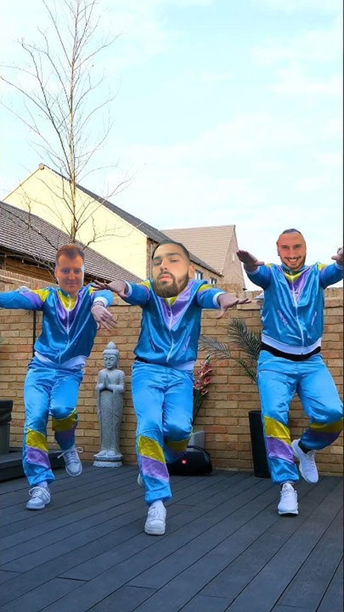 barcalutonfc's tweet photo. The boys practicing their celebrations for next Wednesday’s match. Love it fellas ❤️💪 https://t.co/xut0aCvHR9