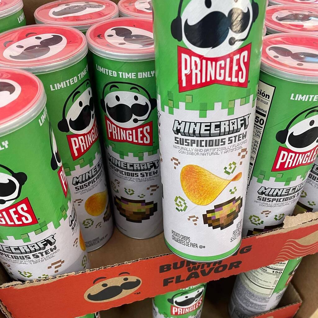 The @pringles and @minecraft collab Suspicious Stew is out and I can’t decide exactly WHAT the flavors are… have you tried it? What do you think it tastes like??

Spotted at my local @angelocaputosfreshmarkets but these should be nationwide mostly. 
… instagr.am/p/CsB3qgTLGVJ/