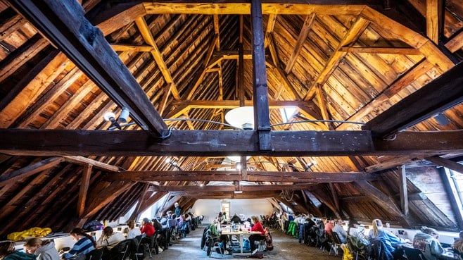 Bibliotheek Centrum - deels virtueel gemeentelijk monument - duurzaam verbouwd dlvr.it/Snmz8y