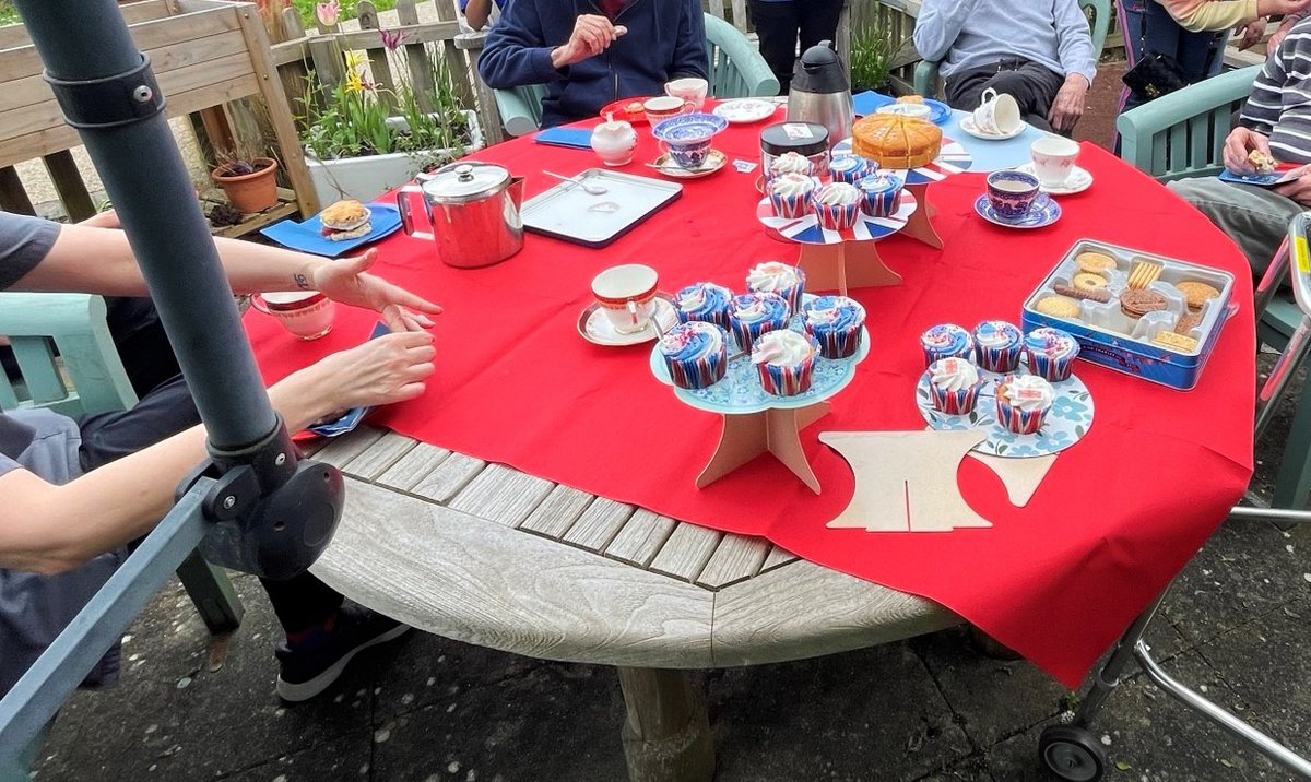 DPT_NHS's tweet photo. The #OccupationalTherapy team on Belvedere Ward at Franklyn Hospital in #Exeter got involved with the preparations and facilitated some activities for patients to celebrate the #Coronation of King Charles III at the weekend. Read more: https://t.co/bCdbaTJXcH https://t.co/ZMzQjS0vwO