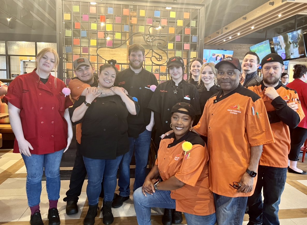 Here we GROW again! 🍾

Congratulations to our newest Chili’s in Janesville, Wisconsin on an amazing Grand Opening! The town could not be happier to have them! 🌶️❤️

#ChilisNRO #ChilisLove