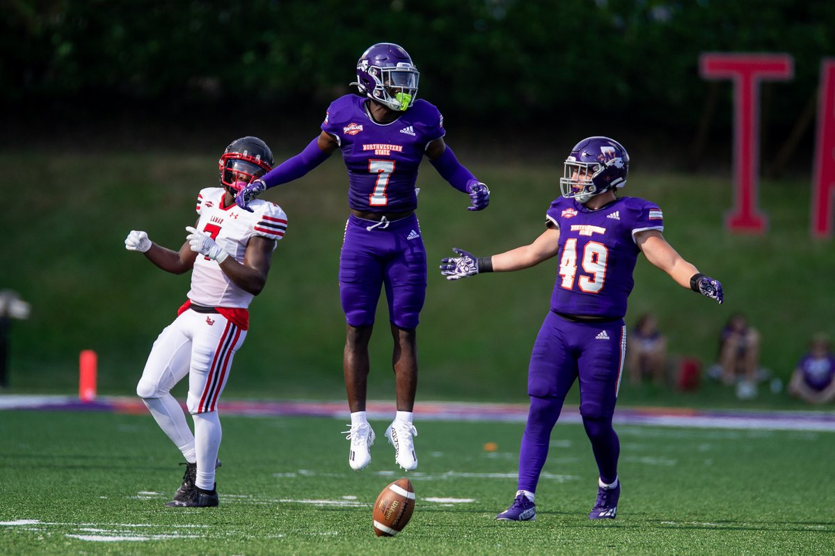 NSUDemonsFB's tweet photo. The dream is now reality for @WilliamHooper, who signed with the @packers this past weekend.
📄 https://t.co/9PLaXADCEO
#ForkEm x #ProDemons https://t.co/AYiLojm2Yj