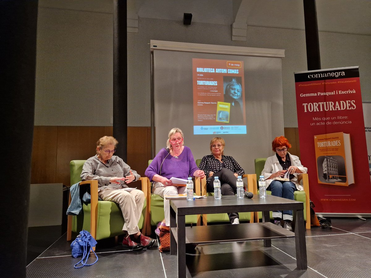 Comença l'acte de presentació del llibre "TORTURADES" amb <a href="/GemmaPasqual/">Gemma Pasqual i Escrivà</a> <a href="/blancaserrapuig/">Blanca Serra Puig</a> i Pilar Rebaque #ANC #Mataró #CLdR