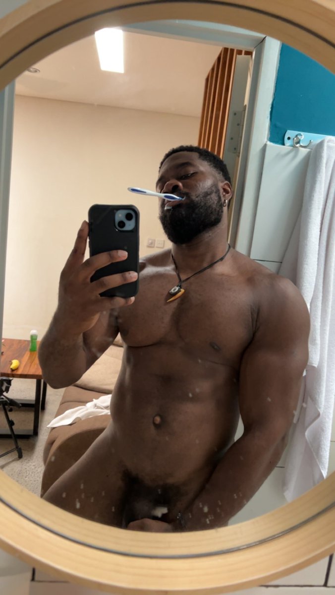 Jdaddyriderr's tweet photo. Keeping it a buck💯

#retweet #bbc #jdaddy https://t.co/iyB25Y46Y0
