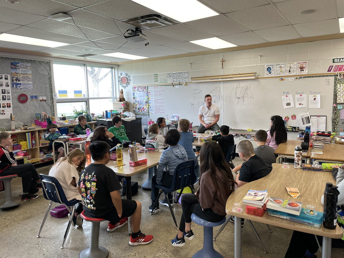 MaryviewSchool's tweet photo. Thank you @joshclassenCTV for talking about your career and education too! @rdcrs https://t.co/zE3V2rIzJ8