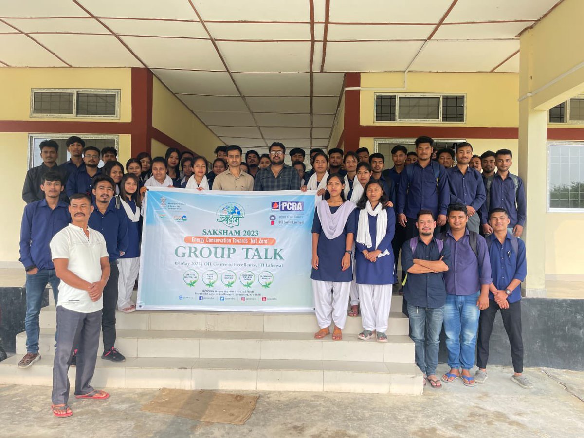 OilIndiaLimited's tweet photo. On the concluding day of #Saksham2023, a #grouptalk on '#EnergyConservation towards #NetZero' was conducted at #OIL Centre of Excellence, ITI #Lahowal, #Dibrugarh, #Assam.
The students shared their thoughts on pertinent topics like #NetZero, #AlternateEnergy, #MissionLiFE etc. https://t.co/ST1NcMfwTn