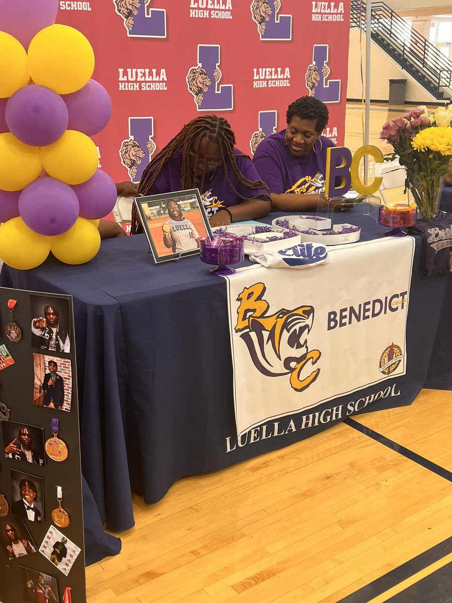 Congratulations <a href="/CadoreJasmine/">Jasmine Cadore</a>  on your signing to Benedict! Go be great!!