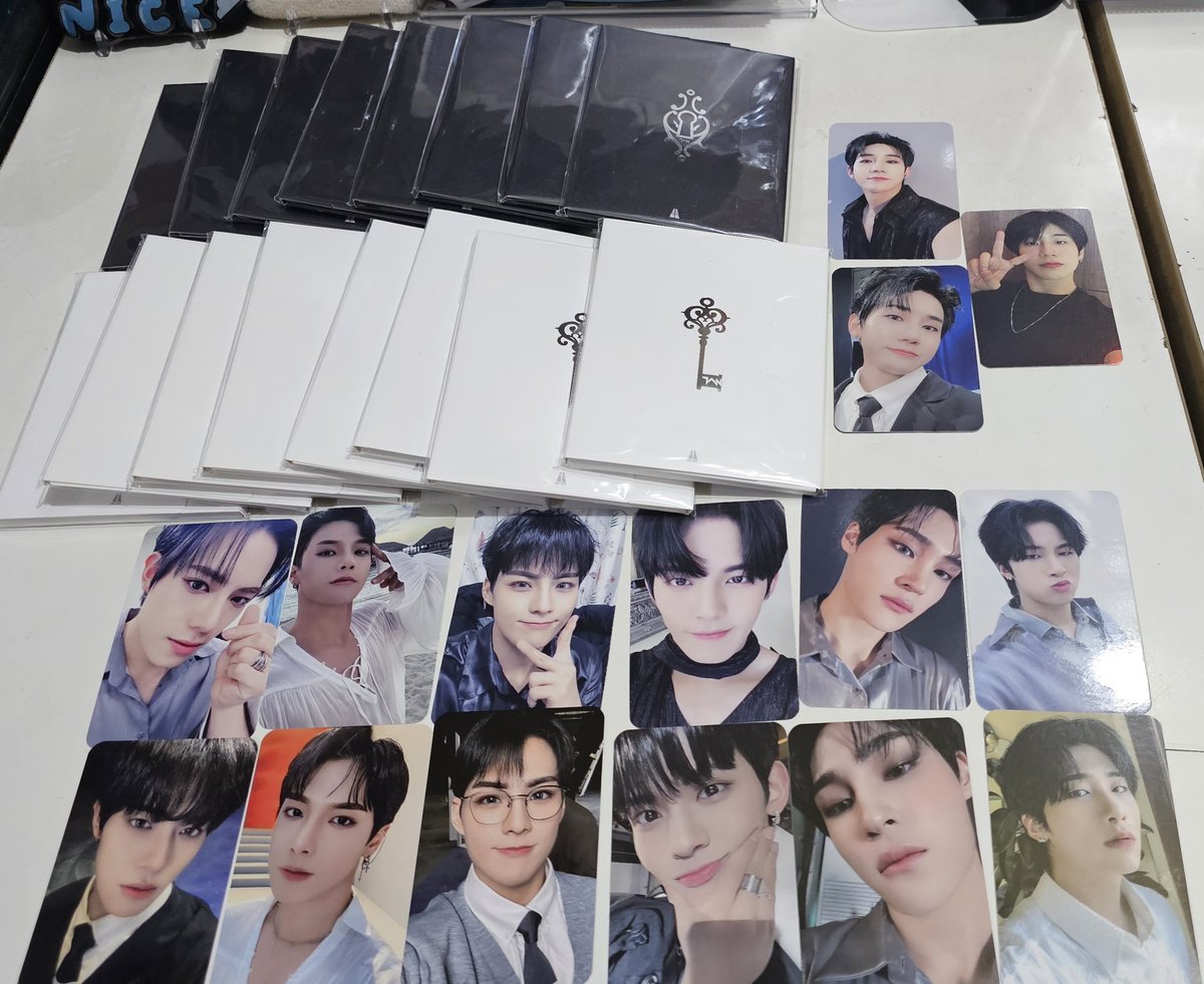 MUSIC KOREA &amp; DMM POB's 🥰
Knpops Changsun Offline POB. 🤩
My Changsun-ie Heart is happy than ever again 💕
Thank You So Much <a href="/TANPHMarket/">TAN PH Marketplace</a> and Ms. <a href="/bbkomurola/">셀린 🌸💗</a> 🥹