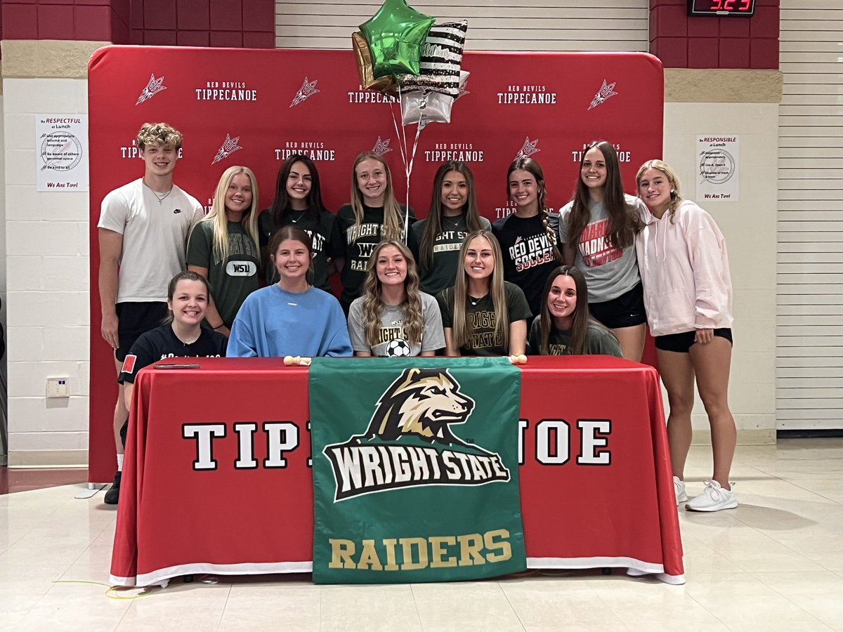 It’s official! I can’t wait for the next 4!💛💚🐺