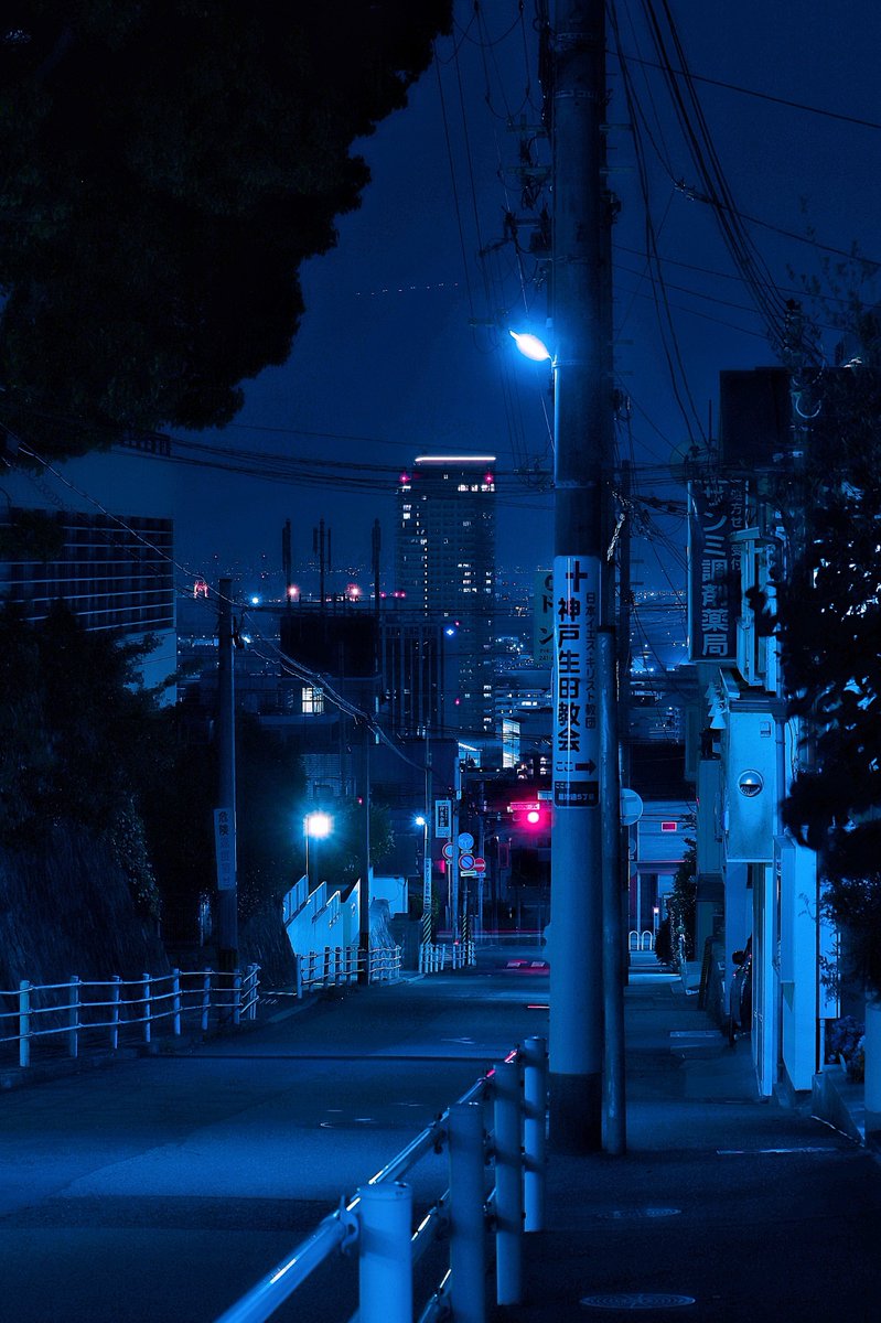 nelt_12's tweet photo. Lonely walk https://t.co/cSlL4DPLVI