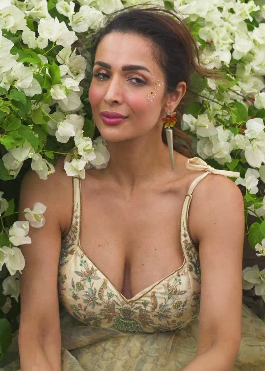 _off_beat_'s tweet photo. Malaika Arora https://t.co/XBVeen27te