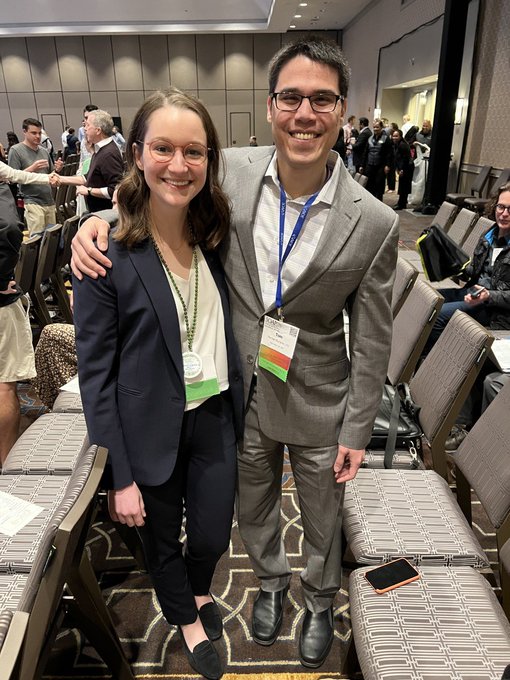 Congratulations to resident Leila Katabi MD (pictured with her mentor Tom Klumpner MD), whose presentation was selected as a #SOAPAM2023 Best Case Report! 👏👏 to her and all our residents who presented at the Society for Obstetric Anesthesia & Perinatology annual conference.
