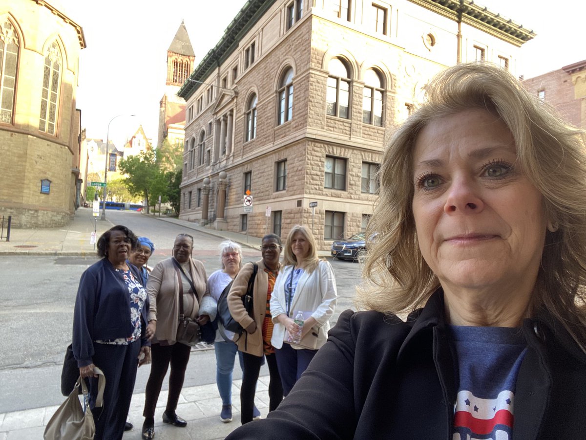 Kimmce1's tweet photo. SRP’s here in Albany and heading to the Capitol to lobby for safe schools and more from Long Island to Buffalo! ⁦@MelindaJPerson⁩ ⁦@NYSUT2VP⁩ ⁦@nysut⁩ ⁦@lfottr⁩ ⁦⁦@enickirichards⁩ ⁦@NYSUTMHRO⁩ ⁦@SandieCarner⁩ https://t.co/uSU6oK2oul