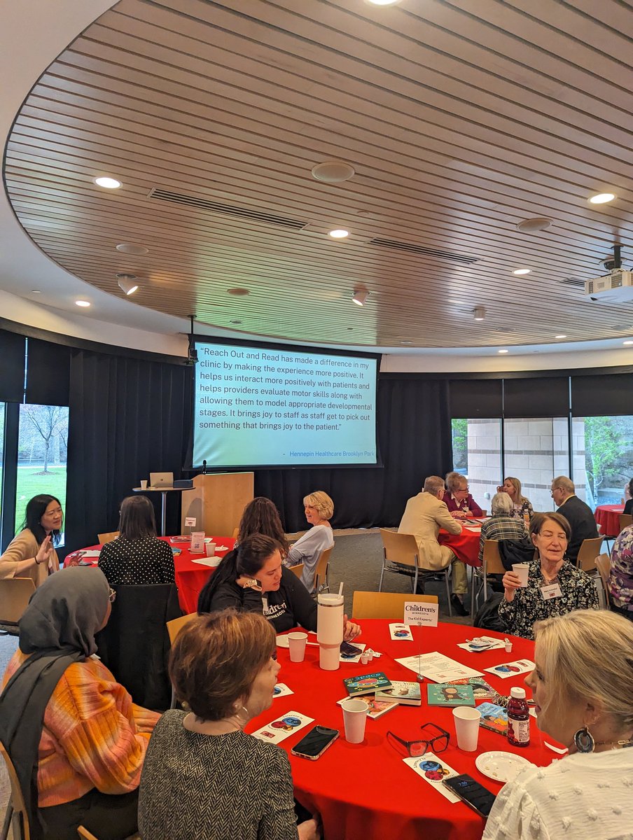 ReachOutRead_MN's tweet photo. We're just about to get started here! We are thrilled to have an amazing community here to celebrate the brain building power of books! #readtogethermn https://t.co/RGksZLlNjh