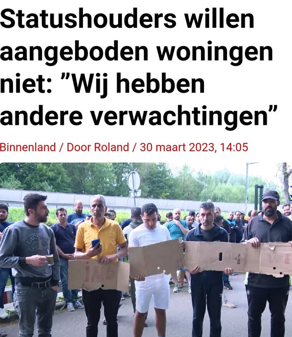 ovcned's tweet photo. Bedenk dat er 900 000, bijna een miljoen jonge mensen, tussen de 20 en 40 jaar, noodgedwongen  nog bij hun ouders wonen, geen woning kunnen krijgen

Laat dit ⬇️dan eens rustig tot je doordringen https://t.co/wbKzZoE9ZW