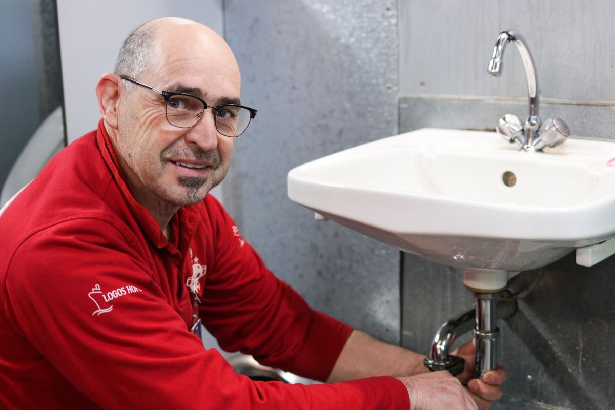 logoshope's tweet image. Maintenance of the accommodation facilities on board is crucial. The accommodation services team is made up of plumbers, carpenters, welders and technicians who work on maintaining the accommodation spaces for crew, staff and guests. We appreciate all that they do!