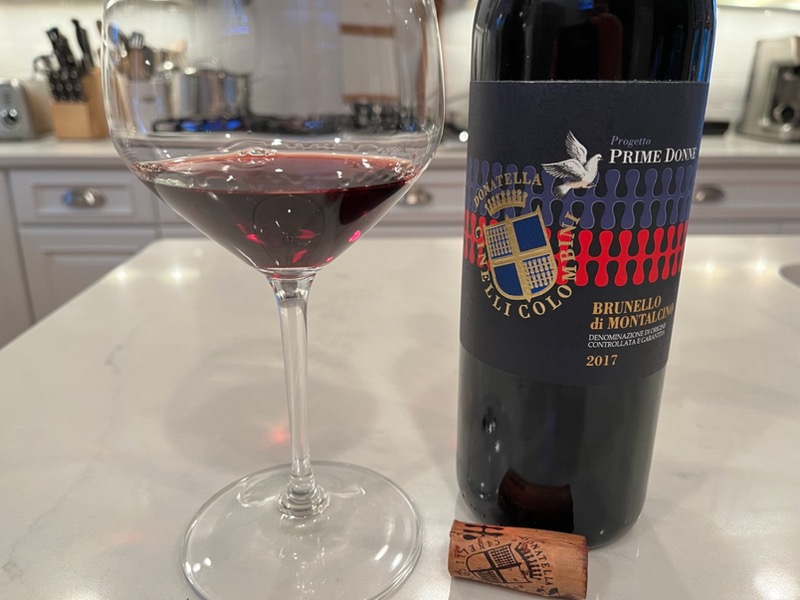 JohnMFodera's tweet photo. Ups & downs.But the vintage has a place #Tuscanvines @campochiarenti @vinoarm57 @talkavino @ConsBrunello @brunellocapanna @BanfiOfficial @CastelloBanfiUS @lebonvinfr @jwalkermobile @LongeneckerBob @gasgal87 @rallenpmt
Brunello 2017: Tasting Report Part 3 https://t.co/Qhwwp2qDnh https://t.co/6ujg4dXYMo