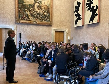 acstrasbourg's tweet photo. Immersion à #Rome pour nos élèves de Jean Geiler, Jean Rostand, Charles Pointet et l'EREA Ebel dans le cadre de la Résidence pro @VillaMedicis avec @OlivierFaron
Une ouverture culturelle européenne pour les talents des filières #Voiepro autour des métiers d'art et l'art de vivre. https://t.co/l8e4RvqcZ5