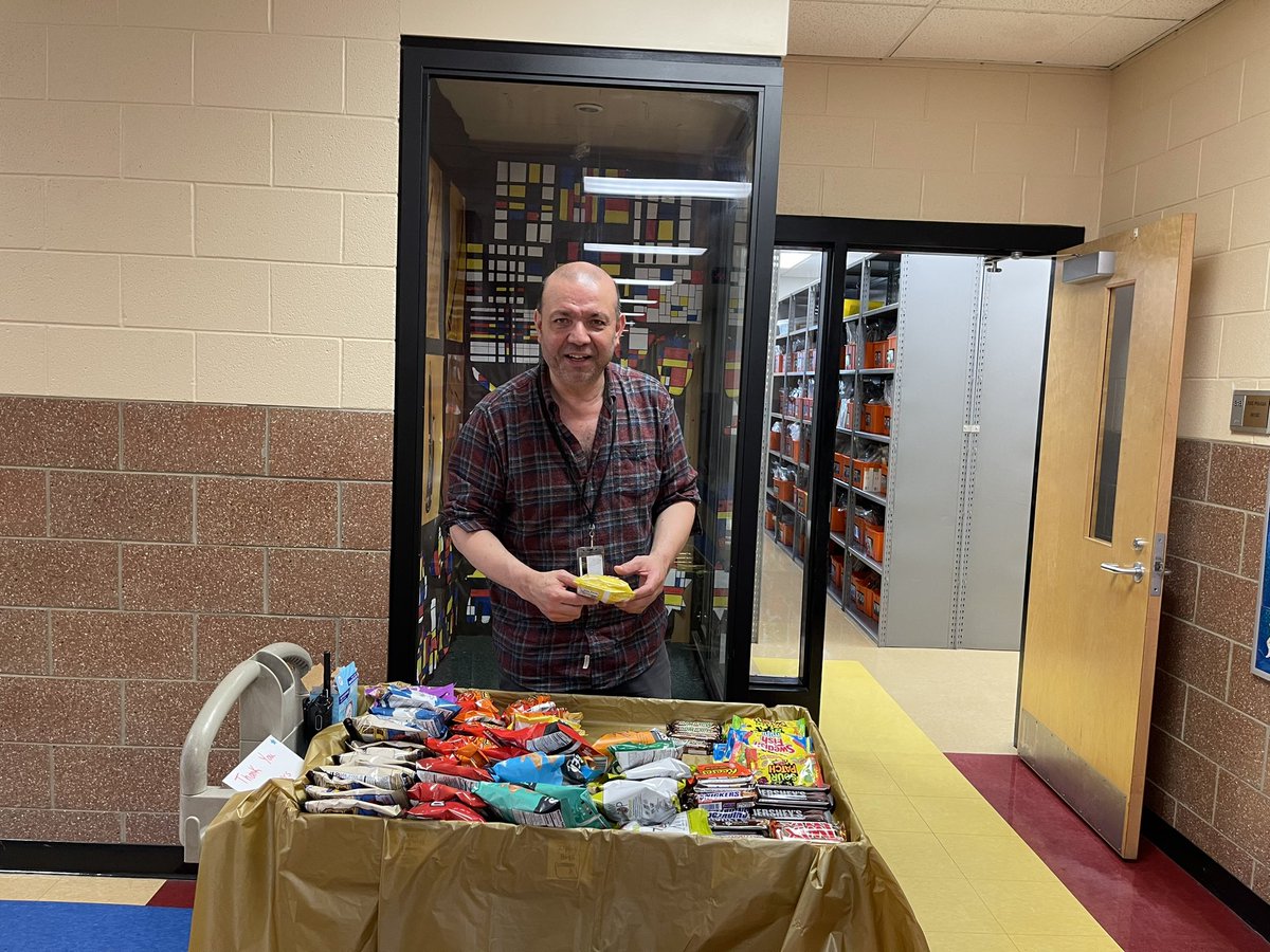 Yesterday we kicked off Teacher Appreciation Week with a treat cart for our staff. We appreciate everyone’s hard work this year! #DreamBigWorkHardBeKind <a href="/D99Cicero/">Cicero District 99</a>