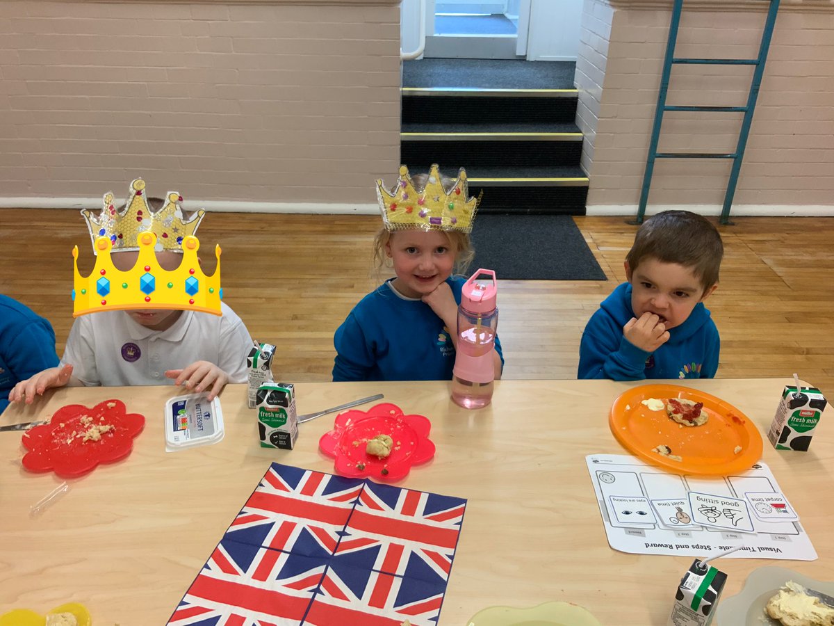 rdpsreception's tweet photo. We had to improvise indoors due to the great British weather!We still had a RIGHT ROYAL DO! #rdpsbutterflies @BuckinghamofUK #kingscoronation2023 https://t.co/FcD1iph6c9