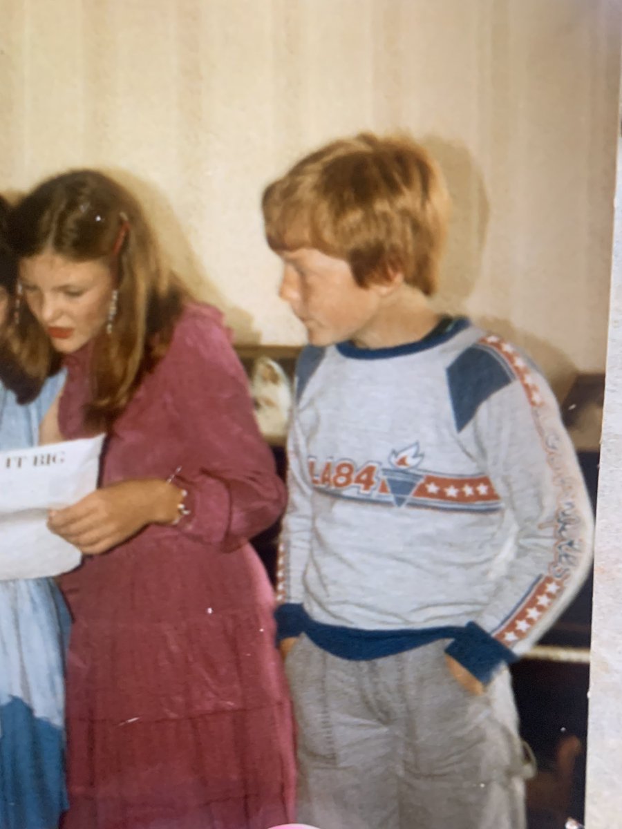 @TVGavin @ScottThompson_ @cbcpodcasts Also this is me in 1985 forcing my twin brother (on right) and my cousins perform Thoroughly Modern Millie in my auntie’s front room in Dublin 🤣 I was Millie of course #Raspberries