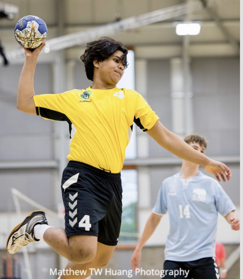 mslockswc's tweet photo. Welcome home to our Spartans, Adil Chowdhury, Adam Engel and Jack Taylor, who completed this past week at USA Senior Mens Handball Nationals! #gospartans @SheldonWillColl https://t.co/lSjJuljEdQ