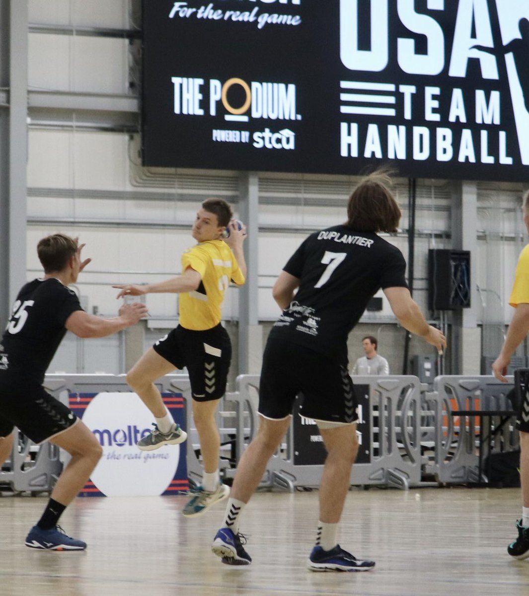 mslockswc's tweet photo. Welcome home to our Spartans, Adil Chowdhury, Adam Engel and Jack Taylor, who completed this past week at USA Senior Mens Handball Nationals! #gospartans @SheldonWillColl https://t.co/lSjJuljEdQ