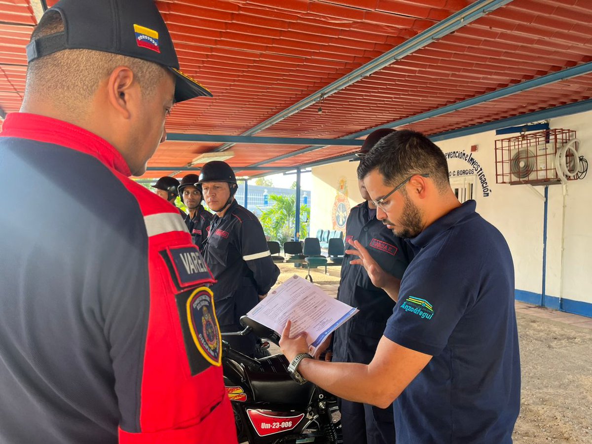 bomberos_anz's tweet photo. Todo con el finde conversar el aumento de solicitud de inspecciones realizadas en la Zona Norte del Estado, durante el mes pasado y el mes actual, observándose el incremento de las estadísticas en cuanto a solicitudes recibidas e inspecciones realizadas . https://t.co/8kc5YnWp15