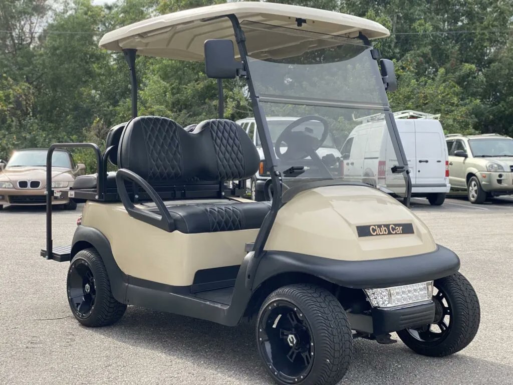 Make a statement on the course with #customgolfcarts from SWFL Golf Carts! Check out our product range: buff.ly/3M3Winb #CustomGolfCart #GolfStyle #SWFL