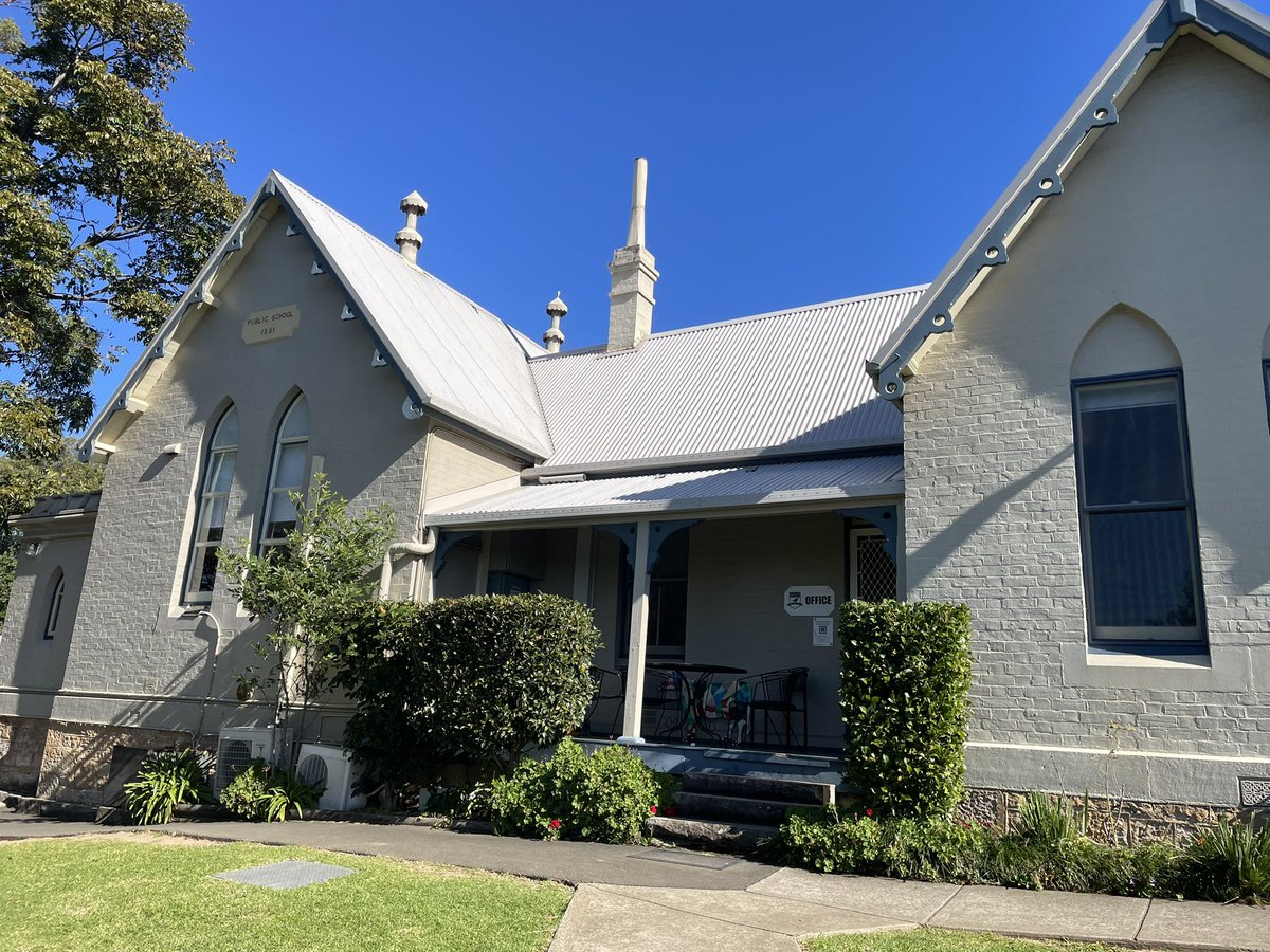MrsDrebber's tweet photo. Today I participated in my first #InstructionalRound. What a beautiful school environment to be in to explore the identified #ProblemofPractice (POP) through research, observation and discussion. Thanks for your guidance critical friend, @stephygsalazar #school #hawkesburyregion https://t.co/1VaN67JFyH