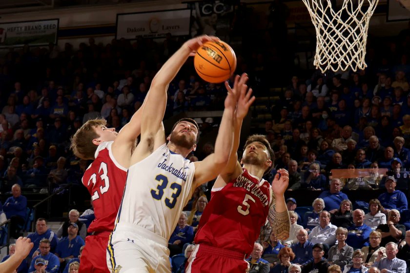 Eric Peterson tweet media