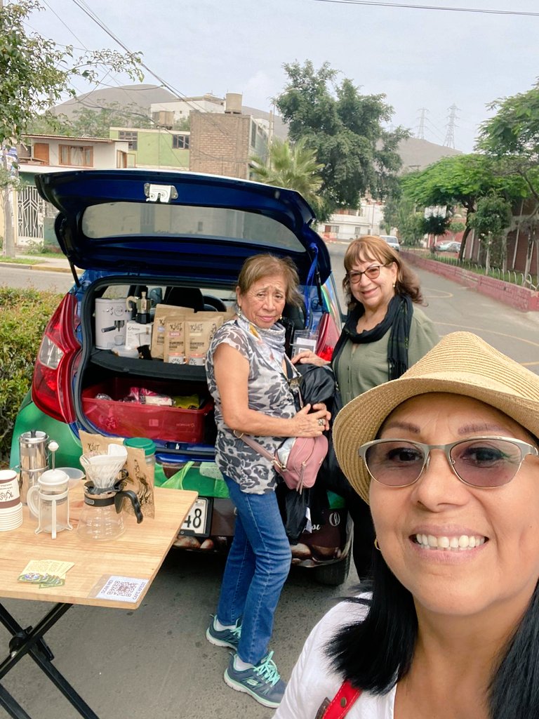 CafeKfest's tweet photo. 👋🙋 Kfester@s 
👉https://t.co/DYV7fYAcra
"Detrás de kfest está la virtud de un caficultor "💁‍♀️☕🤎
☕ 💯🇵🇪 de Origen Unico / artesanal , natural / silvestre / en Chanchamayo Junín - Perú
Ask for Peruvian Specialty Coffee Perú: +51 918422677 #cafe #peru #DiaDeLaMadre2023 https://t.co/K2KhTTxln8