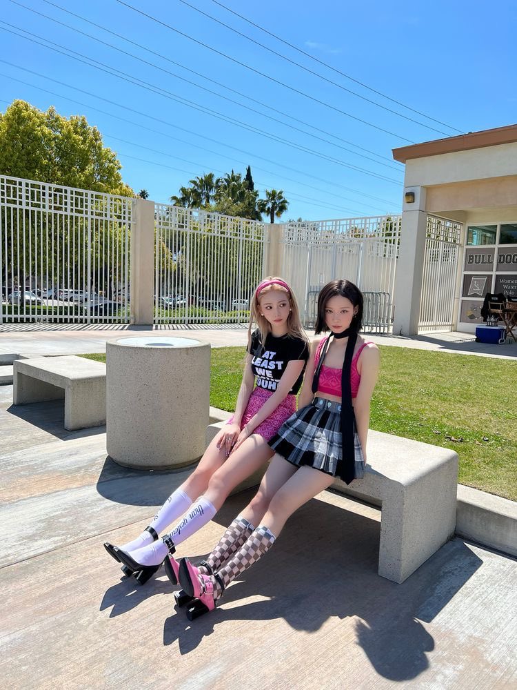 พี่เตงแอบมองน้องเตงเหยอ😝🩷