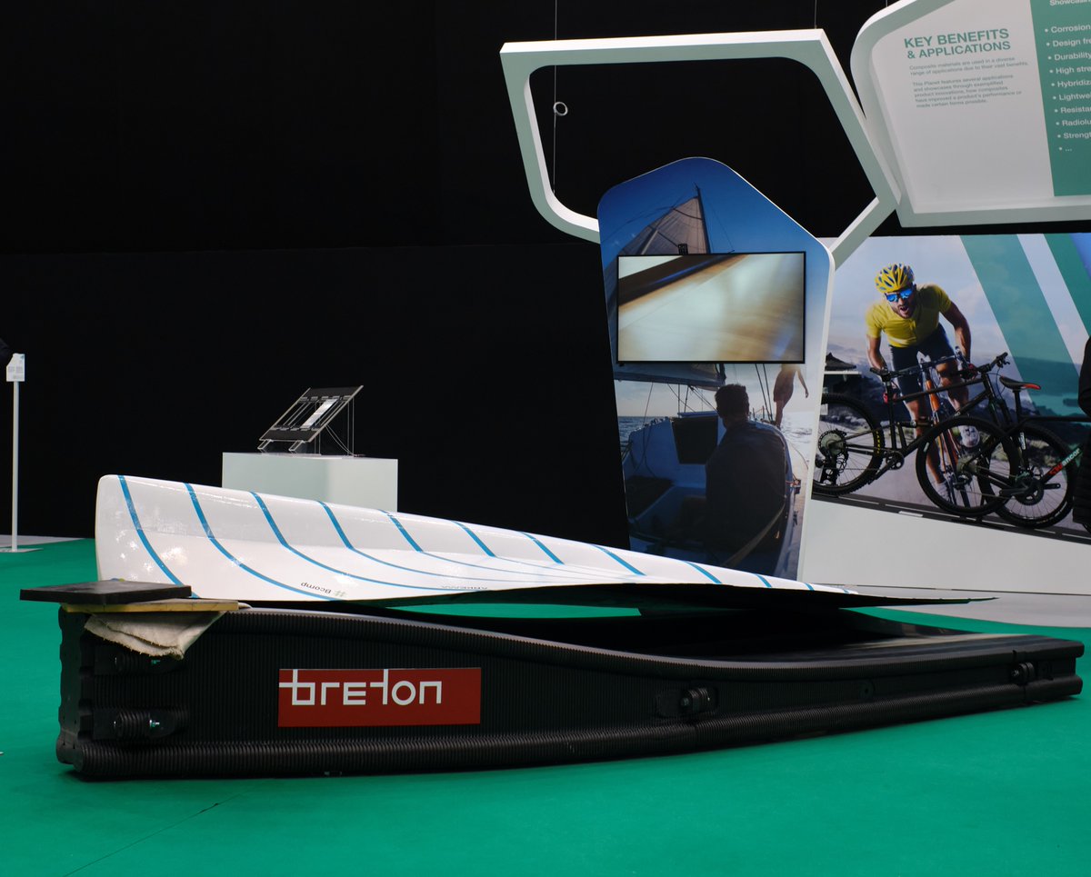 Thomas Tison #Yacht Design &amp; Engineering andnlcomp have collaborated together to create a recyclable #foilingdinghy made from #bio-composite materials ow.ly/pFa050OjilY