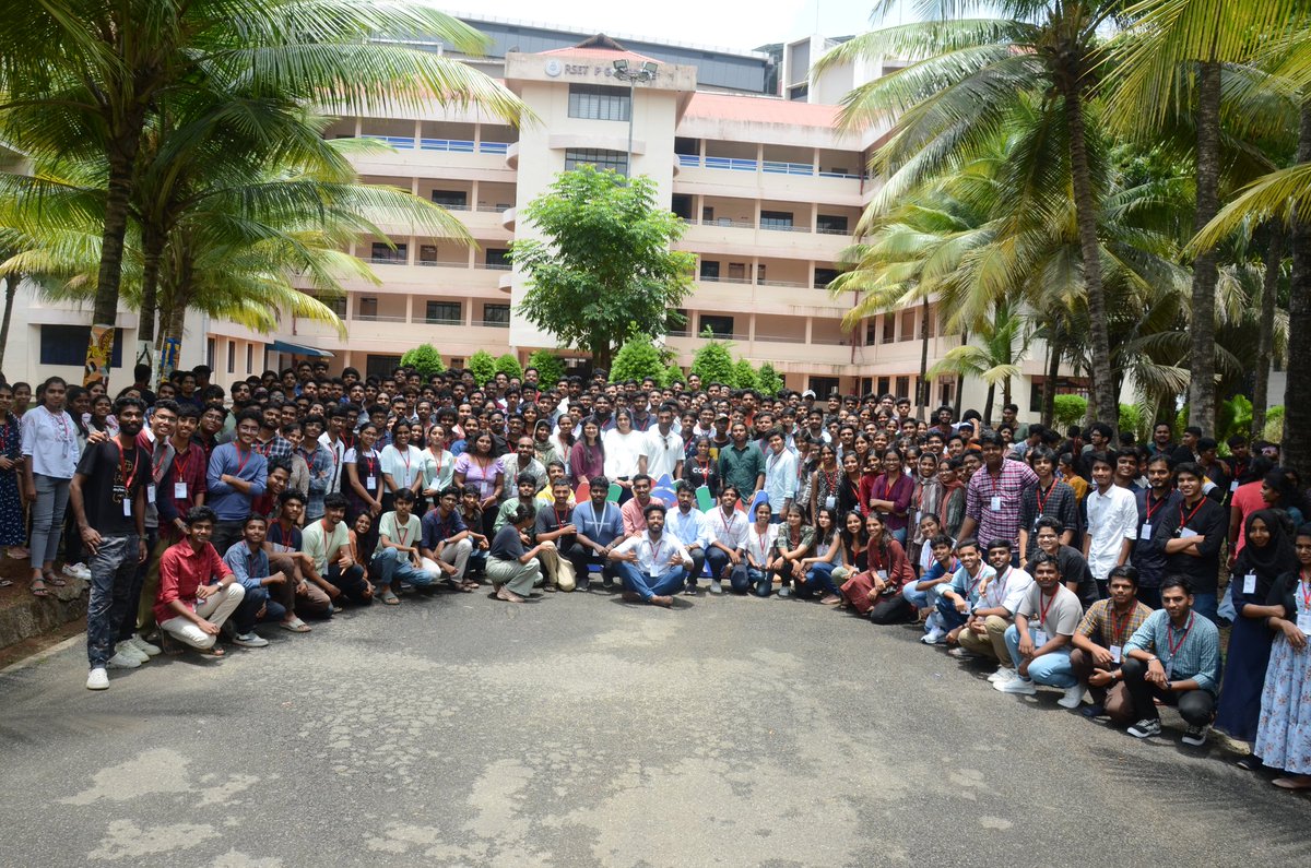 abimelsbk's tweet photo. This is the result of 6 month dedication and hardwork of @GdscKerala https://t.co/eG6cg6LZVB