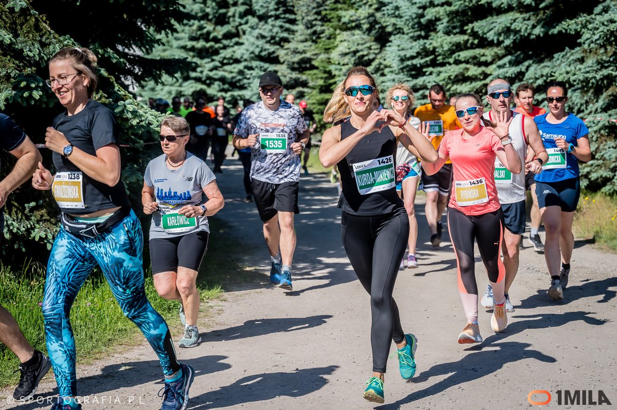 SPORT_GOV_PL's tweet photo. 🔜 3.06 w #Warszawa odbędzie się lubiana przez biegaczy Lekka Piątka 🏃‍♂️ - bieg na 5 km poprowadzony po stadionie i alejach AWF Warszawa. To jeden z elementów imprezy biegowej #1MILA współfinansowanej przez #MSiT. 📌 Zapraszamy do uczestnictwa! https://t.co/oXpsmQbr1d https://t.co/sf6mQCgvD0
