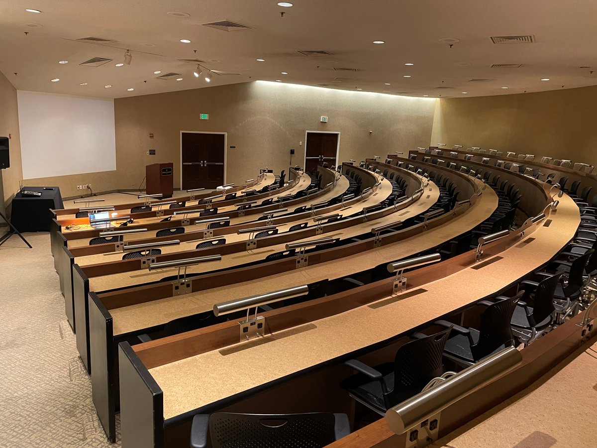 lemmes's tweet photo. No PowerPoint? Hundreds of free workshops? Hands-on with the latest Oracle tech? Can use after #QuestUserGroup #Blueprint4D #BP4D23 ? Show the boss how the trip paid off for the whole team? Learn about #Oracle_LiveLabs 4:30pm , Governors Hall this week - we have a spot for you https://t.co/8nH7q5Ra4g