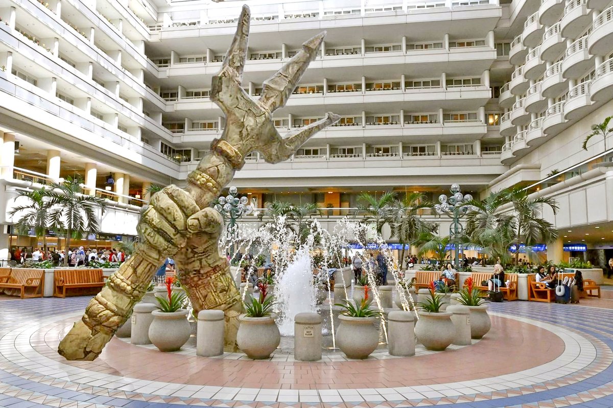 MCO's tweet photo. Walked into the Main Terminal this morning just to Sea this. #PoseidonsFury https://t.co/2DQgG6E0wp